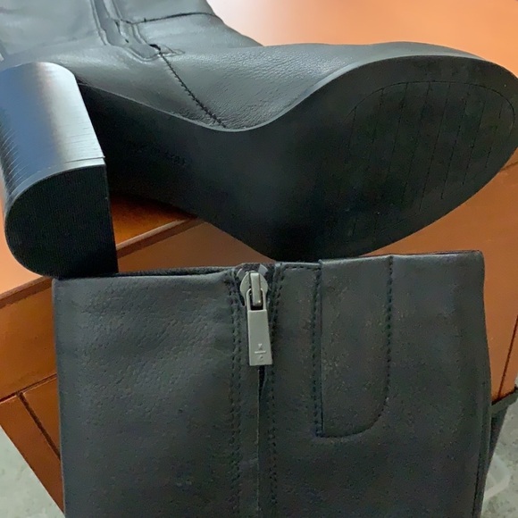 ⭐️ Kenneth Cole Leather Boots - Picture 3 of 5